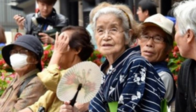老而不，去死吧。 專家建議：老年人集體自殺。 ☆來源：北京大媽實話實說