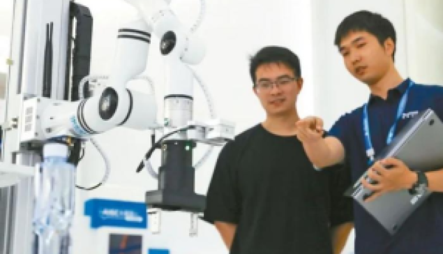 陸經濟轉型 民營企業能掙脫鳥籠？